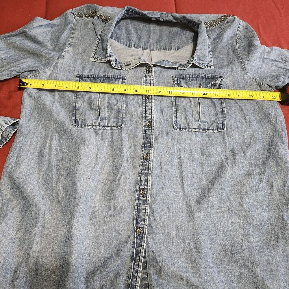 Love Fire Denim Shirt 0X Lyocell Button Down Rhinestone Shoulder Roll Tab READ - Picture 8 of 14